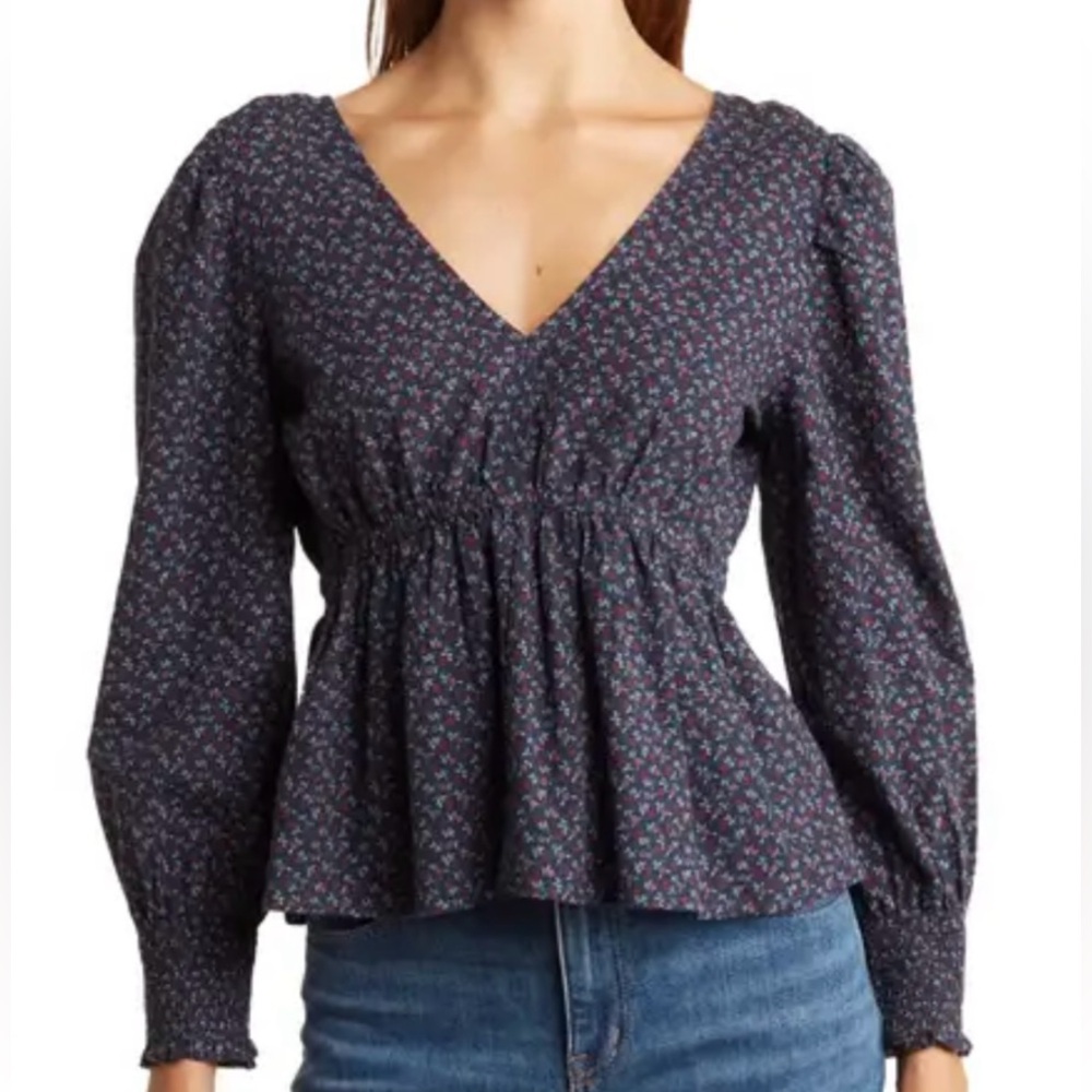 Madewell Tie-Back Peplum Top in Campden
Daisies  
Size Medium
Like New/No Flaws